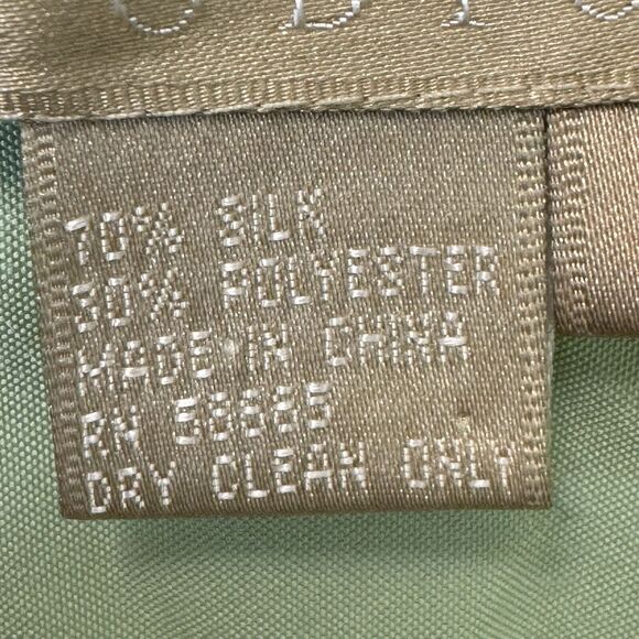 Studio 121 Silk Blend Lime Green Button Down Silk Size Large Minimalist Academia - Picture 4 of 5